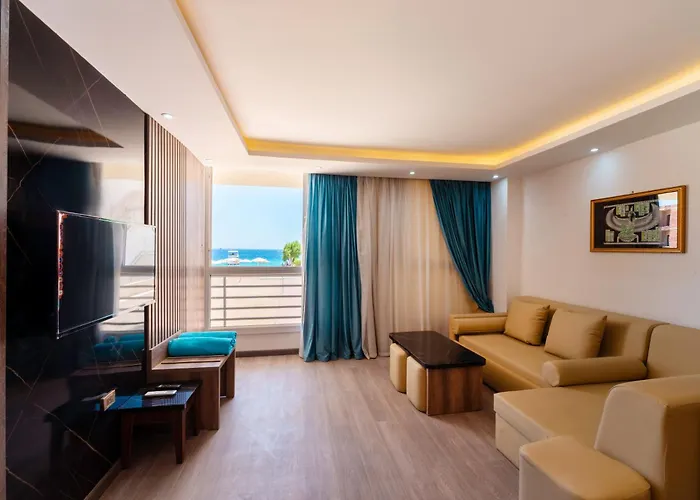 Aqua Fun Hotel 4*